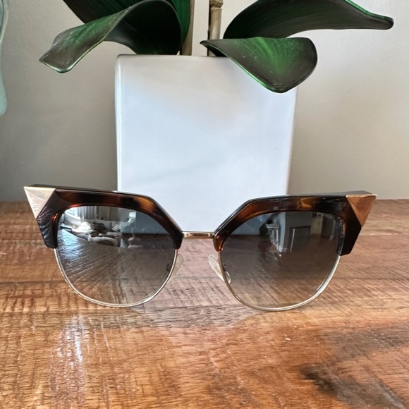 FENDI Cat Eye Tortoiseshell Sunglasses main image 8